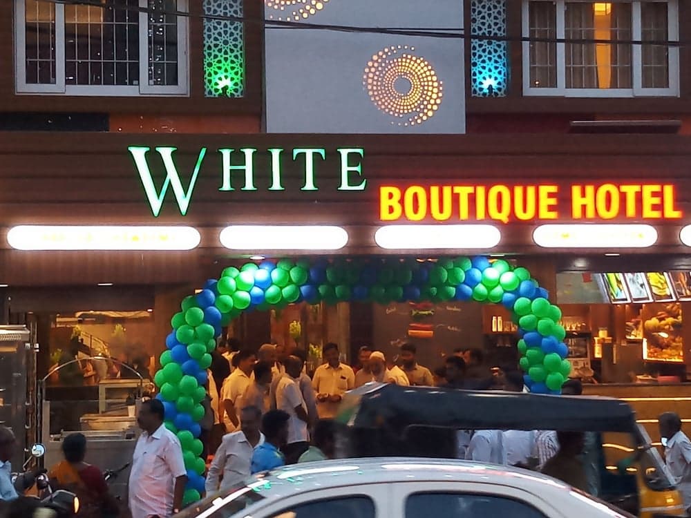 Hotel White Boutique
