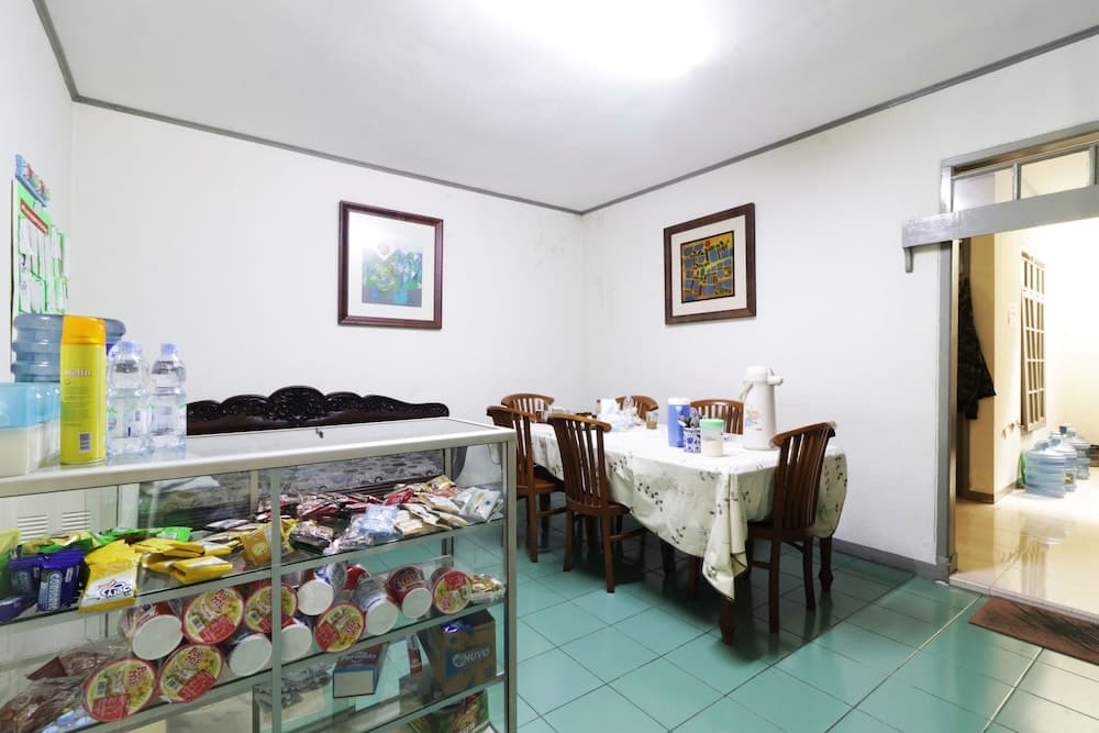 Rumah Kakak Guesthouse - Hostel