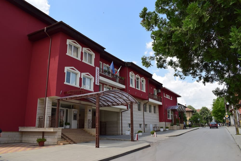 Balneo Hotel Tintyava