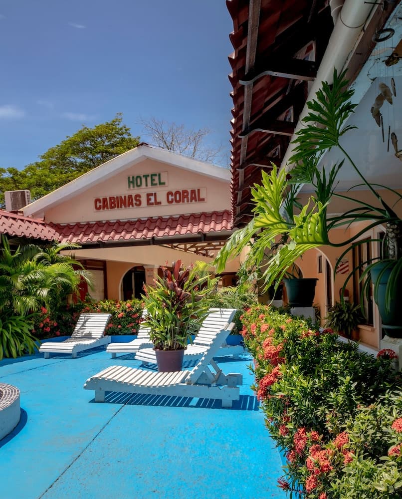 Hotel y Cabinas El Coral