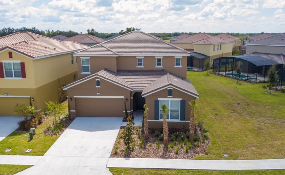 Amazing 6bds Single Home With Private Pool St7040