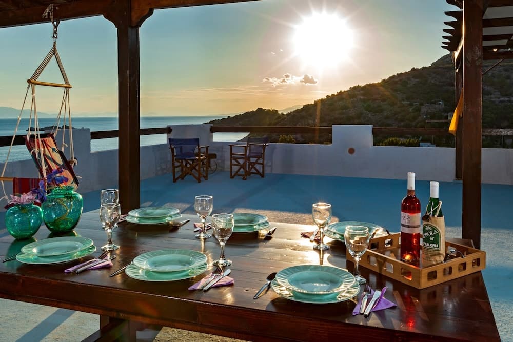 Konaklama yerinin ön cephesi