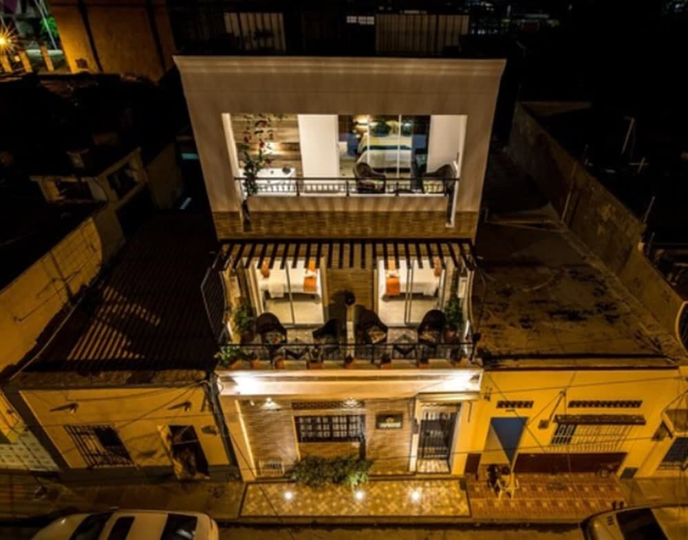 Konaklama yerinin ön cephesi