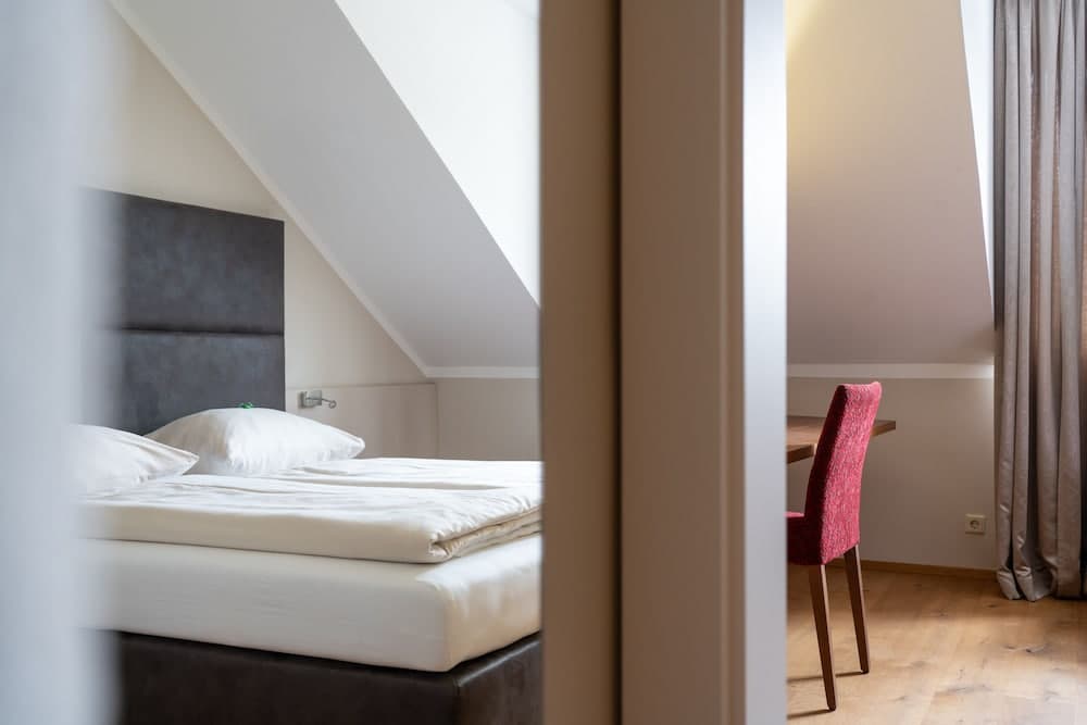 eee hotel Perg