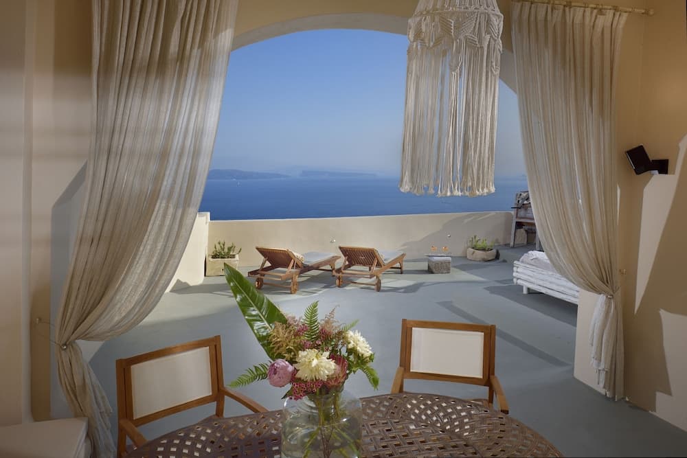 The A Collection, Oia by K&K