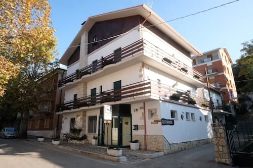 Hotel Pescofalcone