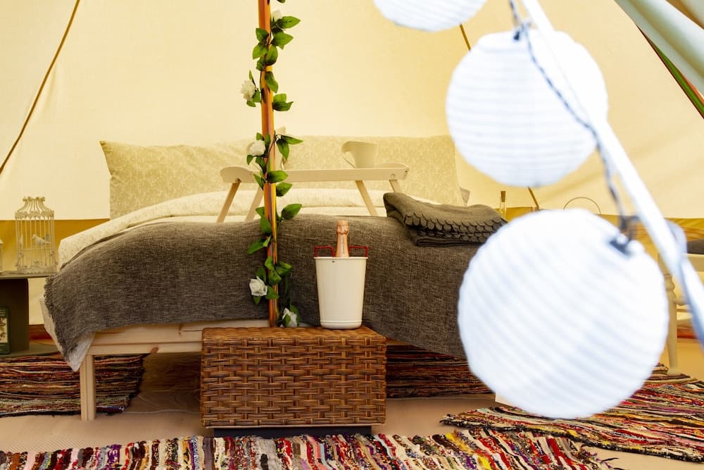 Lloyds Meadow Glamping Delamere Chester