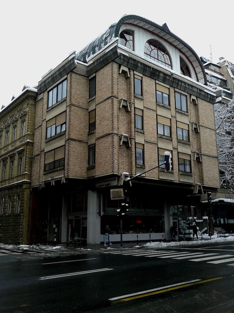 AI Apartments