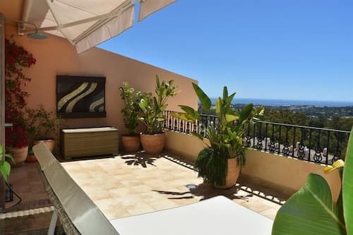 Outstanding Penthouse Near Puerto Banus