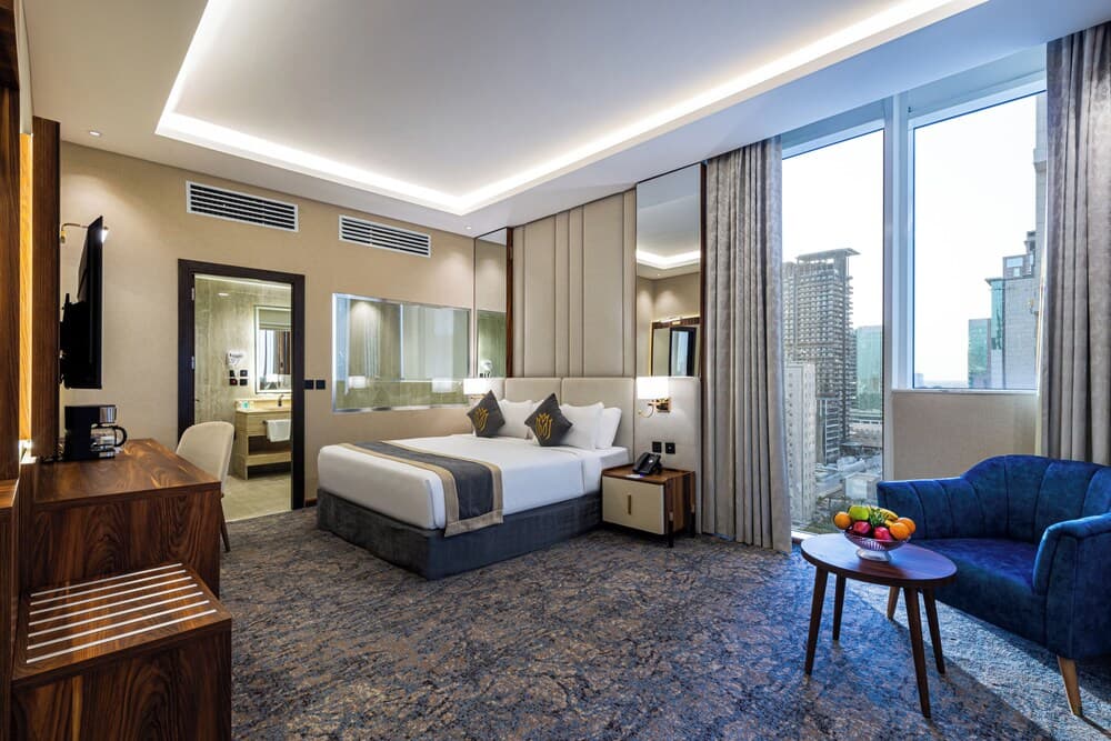 Crowne Rose AlSahafa Hotel