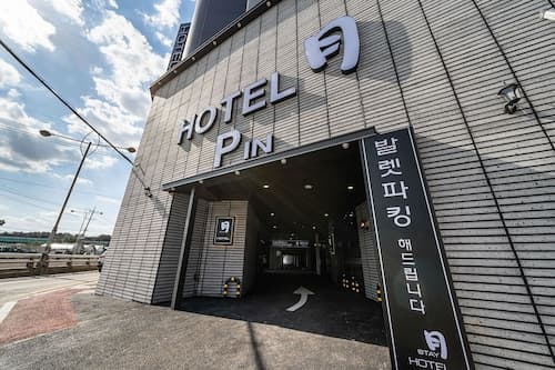 Stay Month Hotel