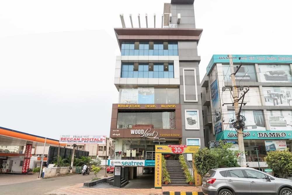 Capital O 45731 Hotel SeaTree