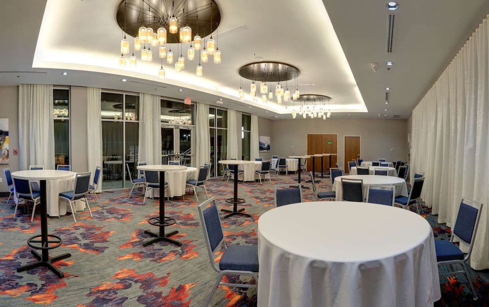 Toplantı salonu/imkânları