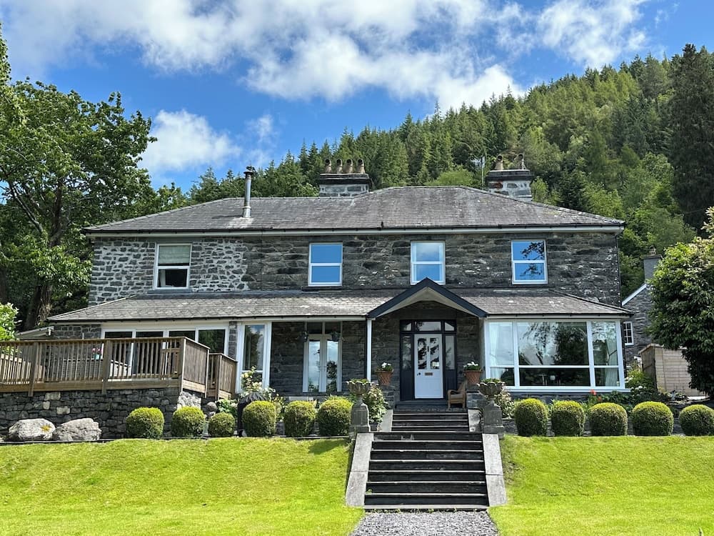 Tyn Y Fron Country House