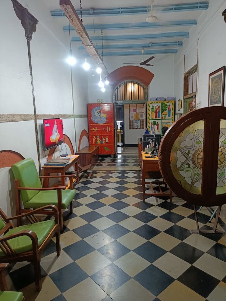 New Vasantashram