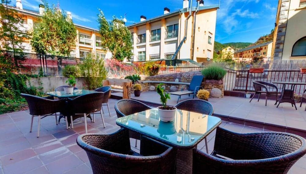 Hotel Flor de Neu