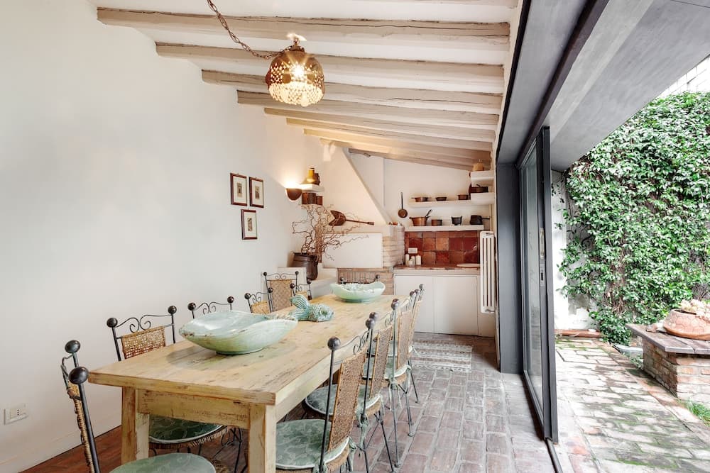 La Dimora Medievale Del Duca