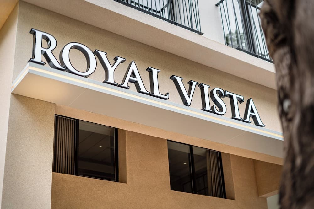 The Royal Hotel & Apartment