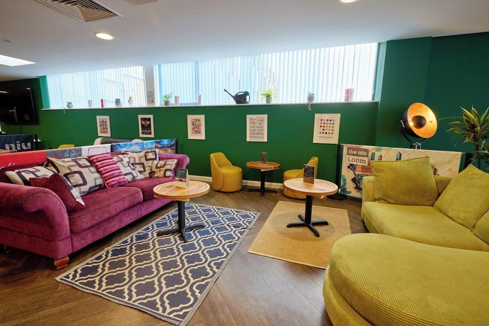 Holiday Inn - the niu, Loom Manchester North by IHG