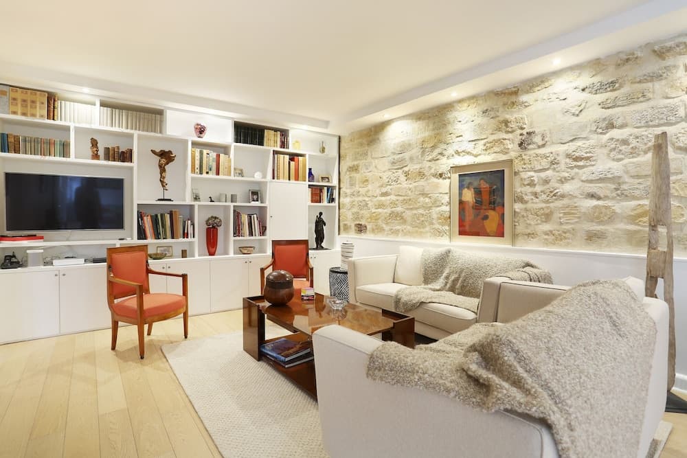 Sublime appartement Champs Elysees ( Chaillot)