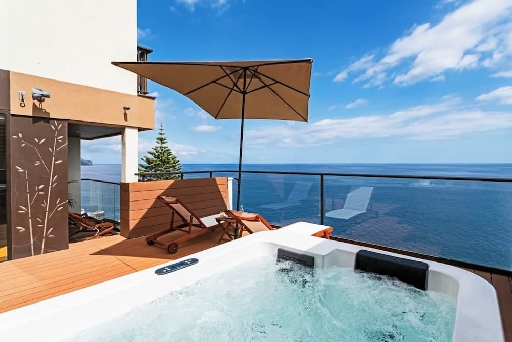 Baía I by An Island Apart