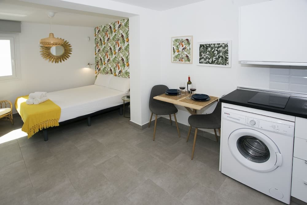 Kiwi & Tropycal Apartment