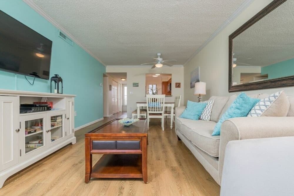 St Augustine Beach And Tennis 405