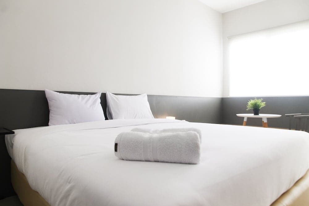 Comfy Studio Room @ Oasis Apartment