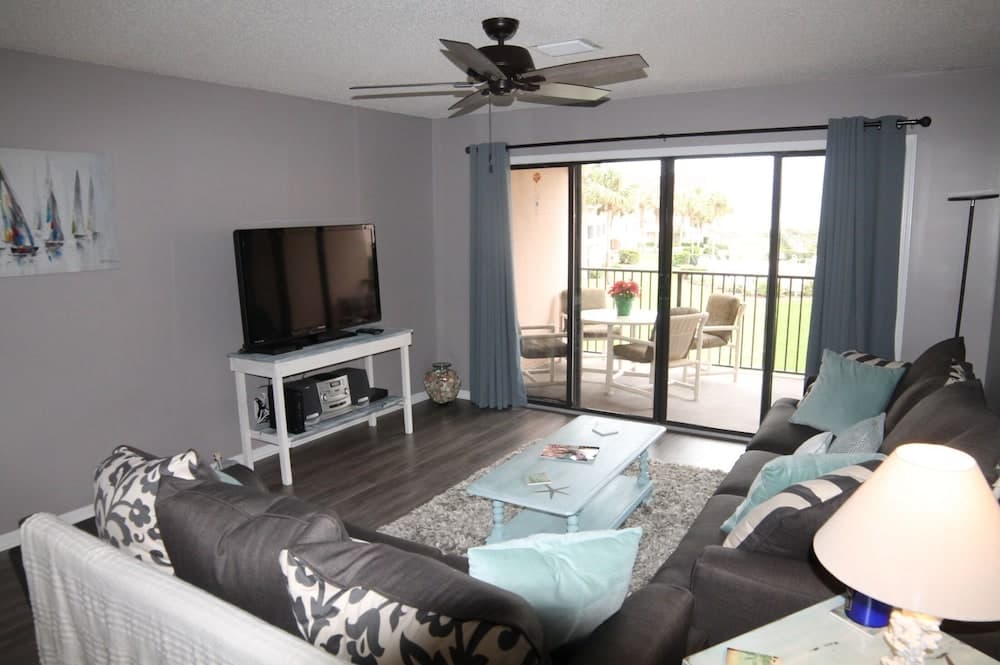 Sea Place 13239