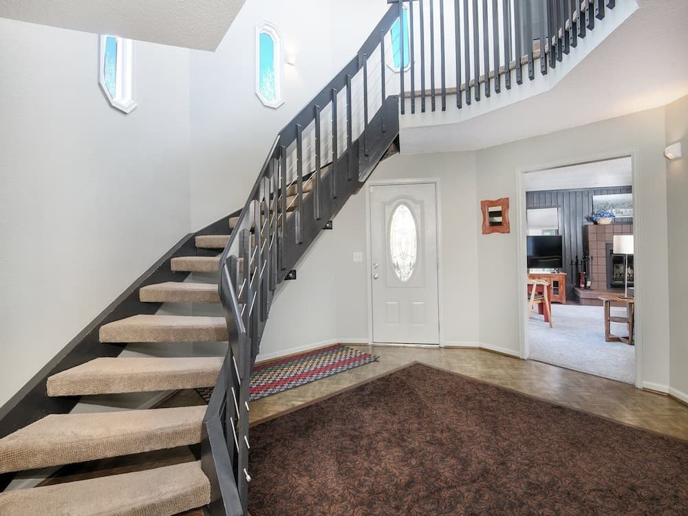 2338 Tahoe Drive