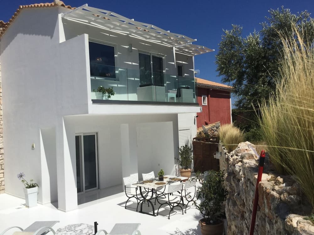 Dion Suite And Spa In Zakynthos