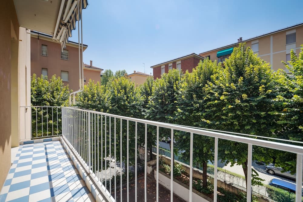 Sant'Orsola Colorful Huge Apartment