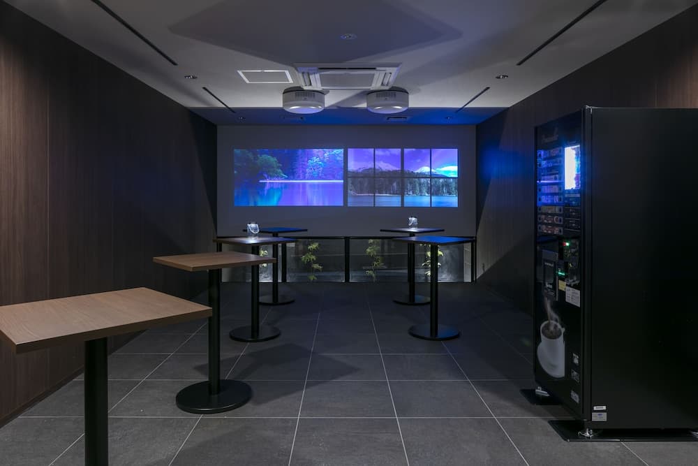 Lobi dinlenme salonu