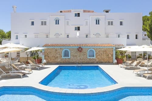 Apartamentos Los Arcos