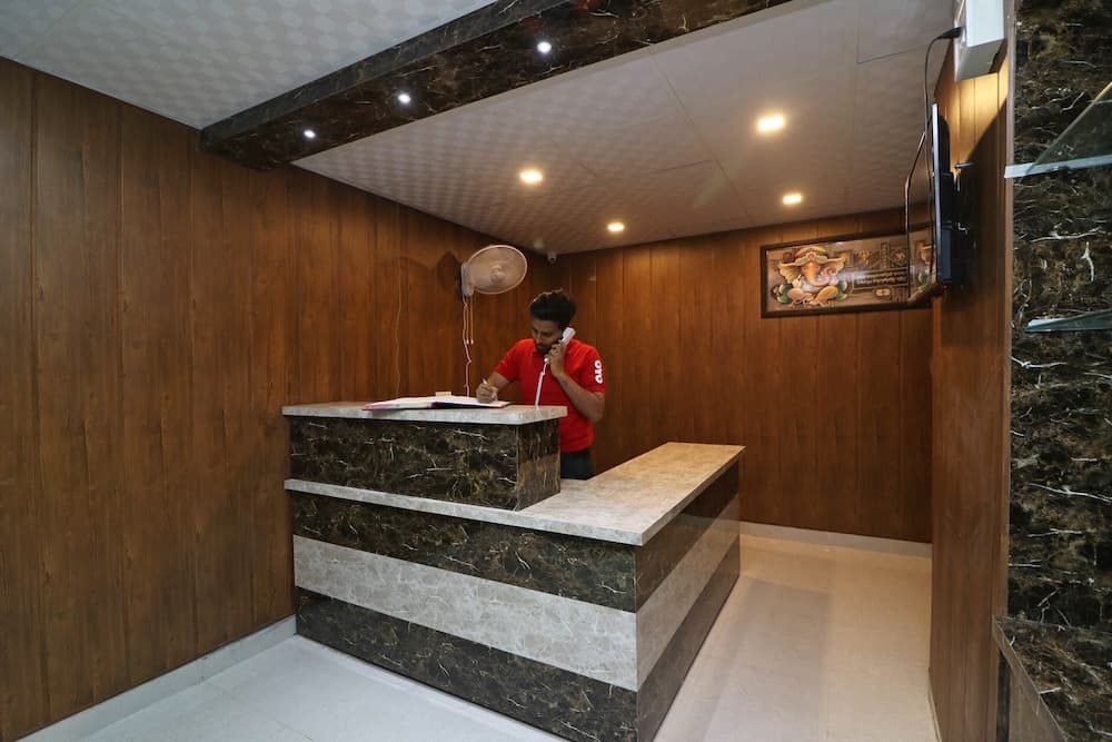 OYO 29429 Dwarka International