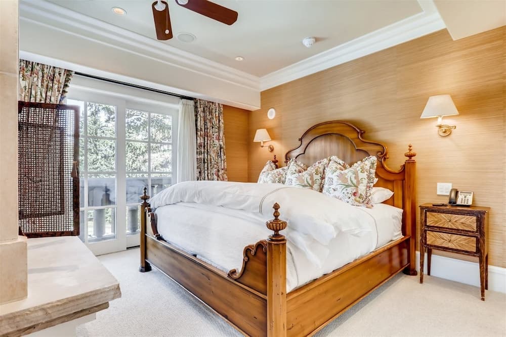 1-#28 One Willow Bridge 3BD