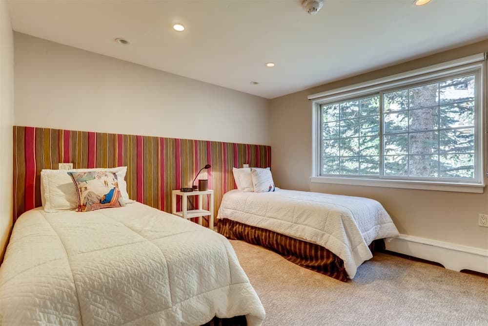 1-9 Vail Rd #25