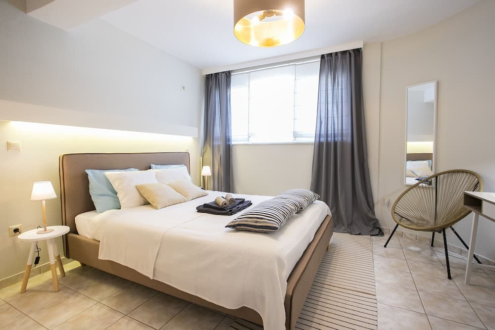 Garden House in Anavyssos