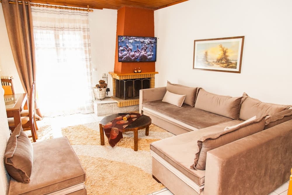 Filoxenia Maisonette Downtown Arachova