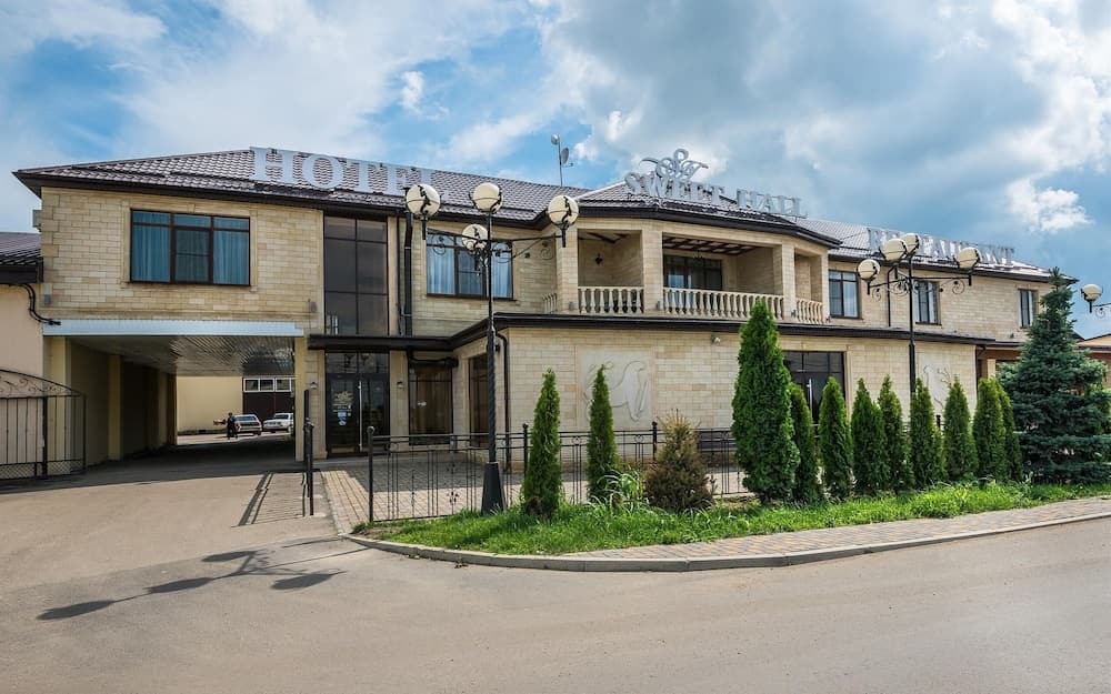Sweet Hall Hotel