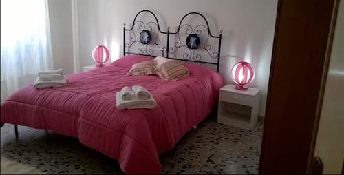 B&B Argentiera 12