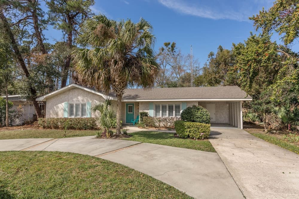 619 Bartow Street by Hodnett Cooper