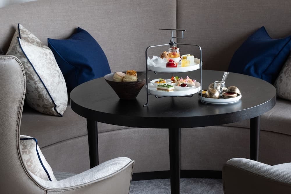 Lobi dinlenme salonu