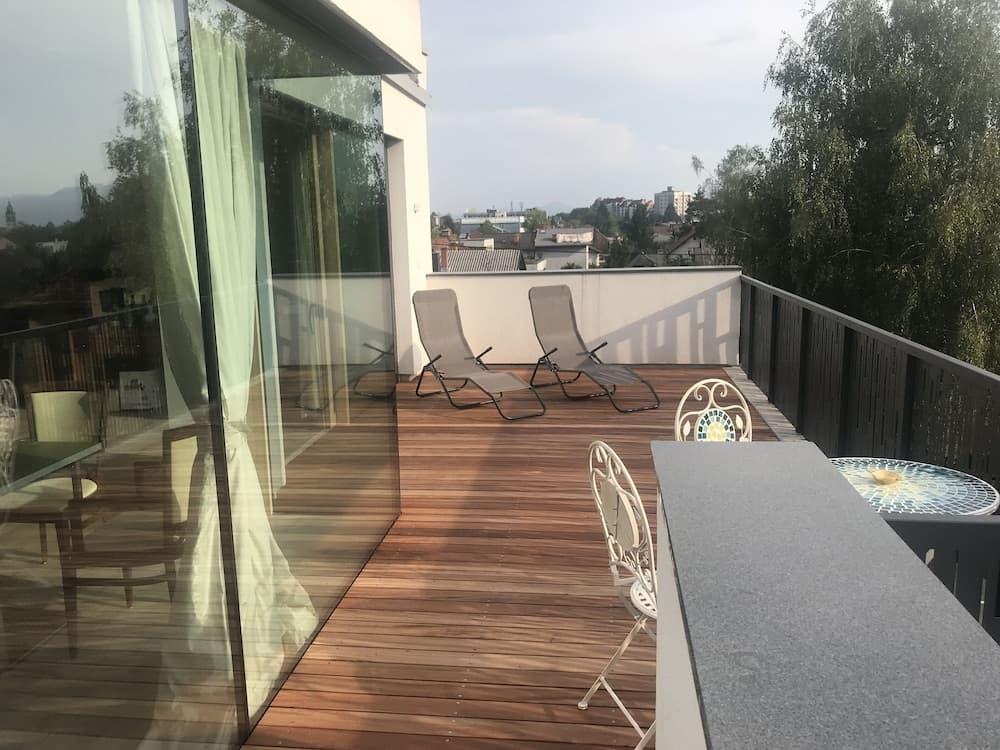 Deluxe TIVOLI Suites