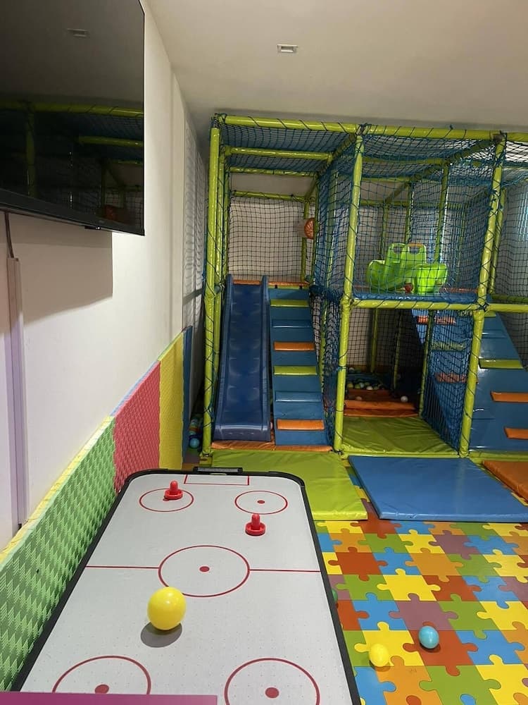 Atari salonu
