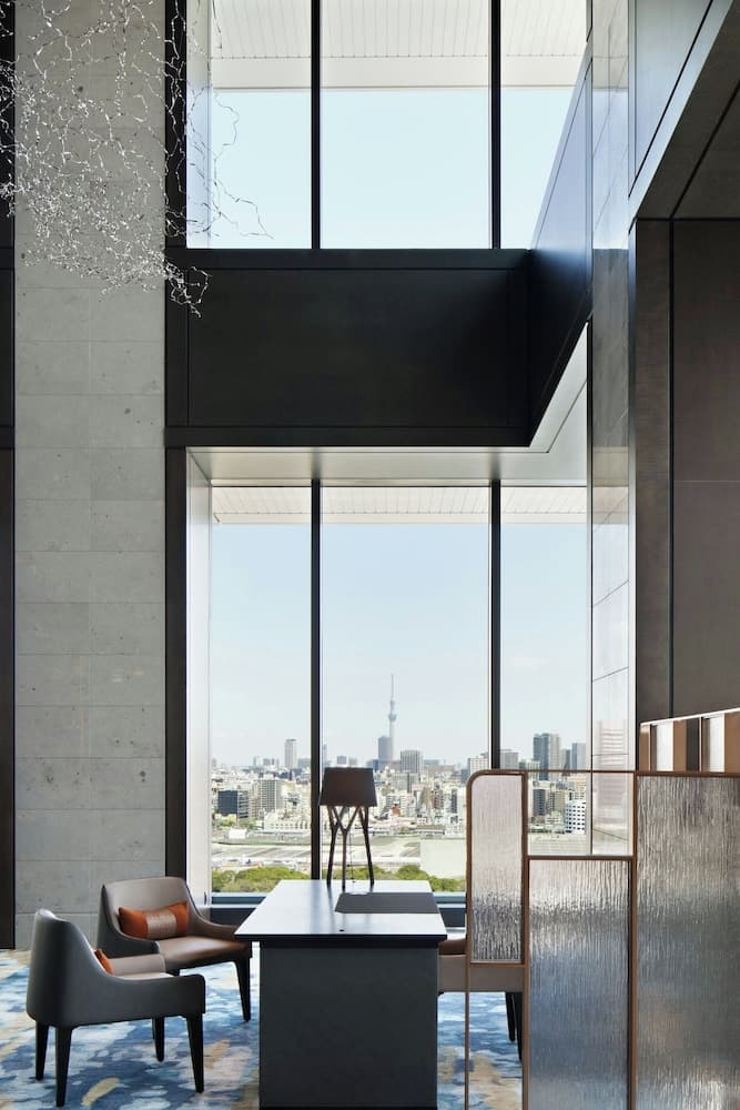 Lobi dinlenme salonu