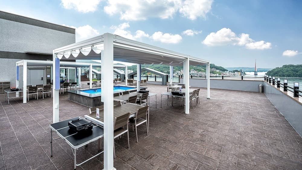 Barbekü/piknik alanı