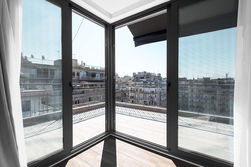 Penthouse Level 8 Nilie Hospitality MGMT