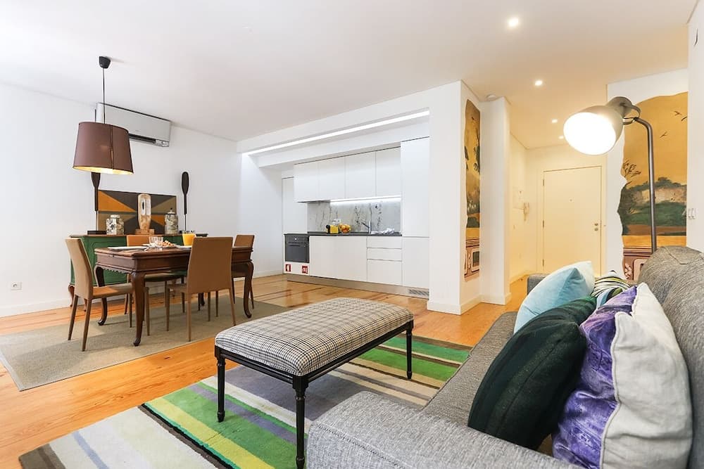 JOIVY Splendid 1-bed Apt, moments from subway & Av. da Liberdade