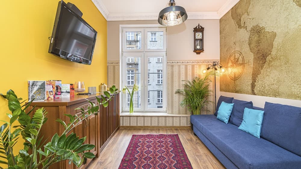 Maya's Flats & Resorts- Artus